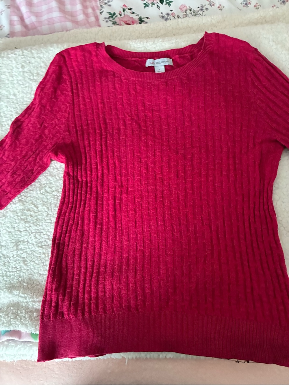 Liz Claiborne Raspberry Ribbed Crewneck Sweater